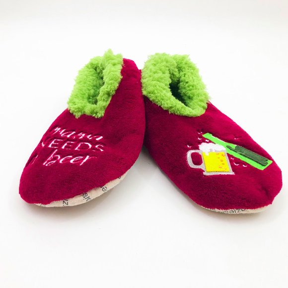 NWT Snoozies Women's Mama Needs a Beer Non Skid Soles Large 9/10 Burgundy - Picture 2 of 6